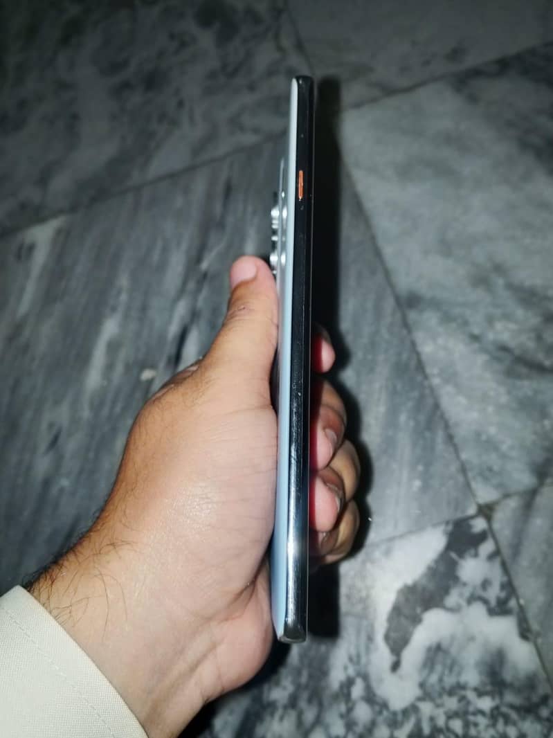 Tecno CAMON 40 Pro 4