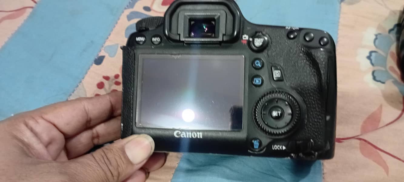 6D camera 1