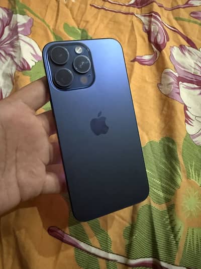 Apple iPhone 15 Pro Max JV