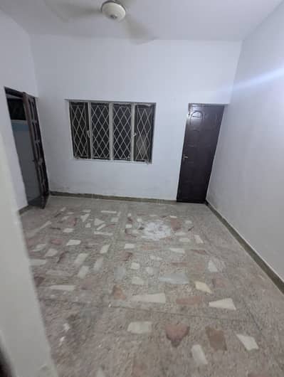 Small portion for rent at G-11