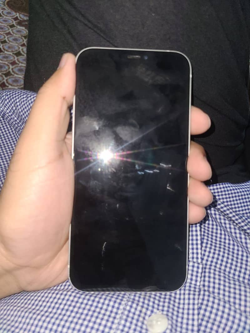 Apple iPhone 12 8