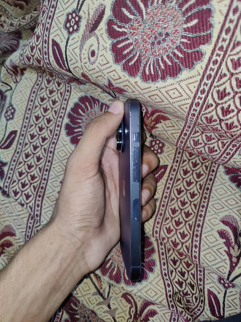 Apple iPhone 14 Pro 7