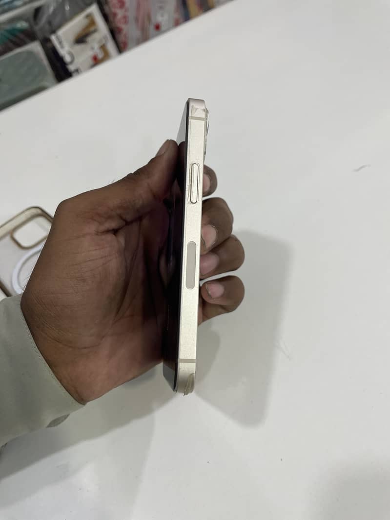 Apple iPhone 13 mini 2