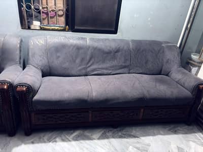 7 seater sofa for sell