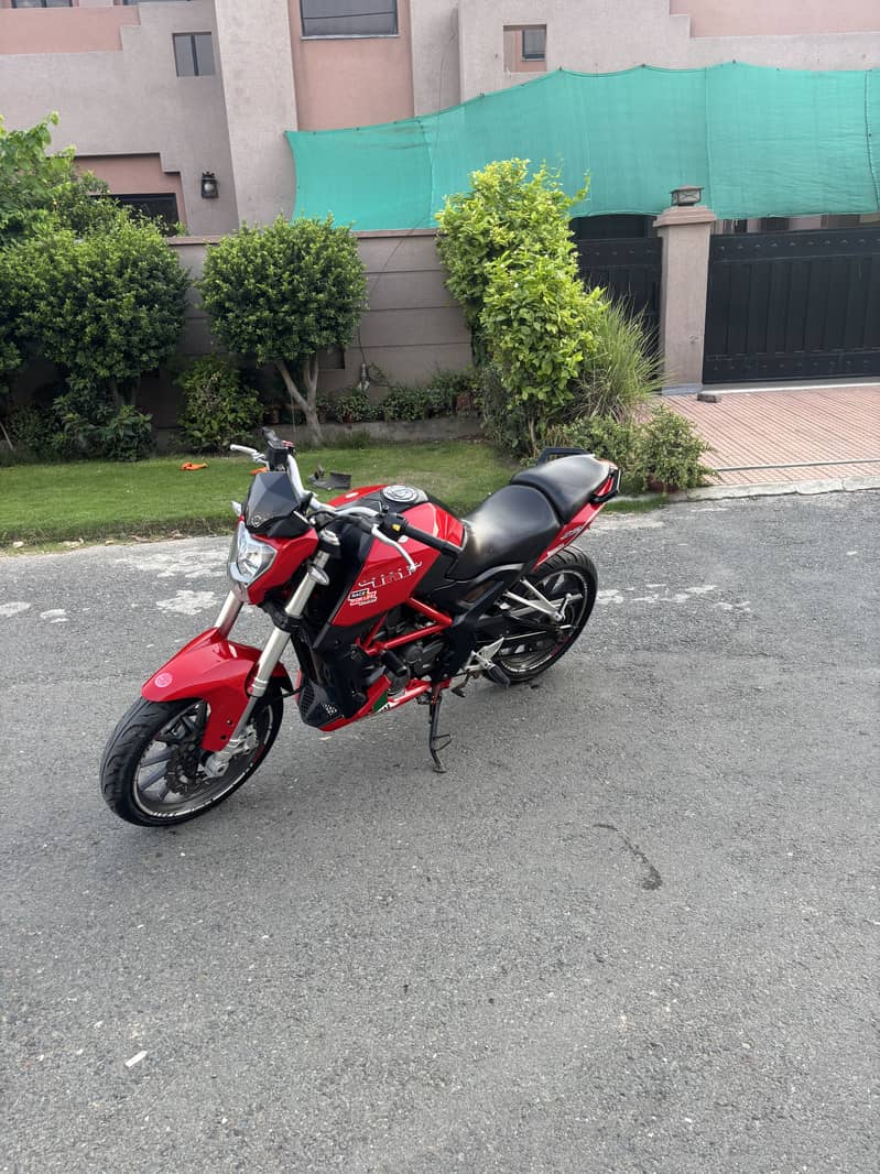Beneli TNT 25 4