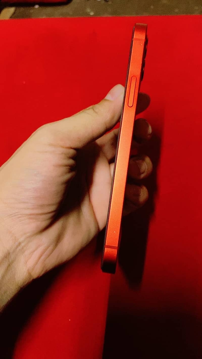 Apple iPhone 12 3