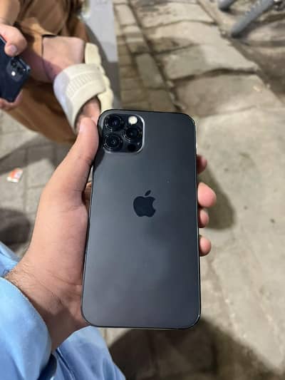 Apple iPhone 12 Pro