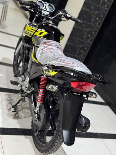 Honda cb 150 f