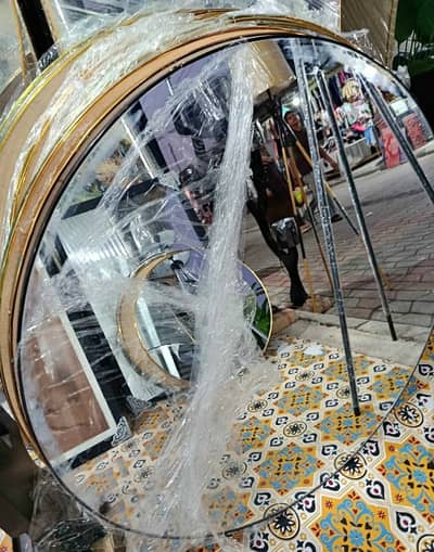 Round Mirror 3×3 size