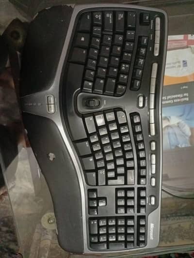 Original Microsoft Multimedia keyBoard