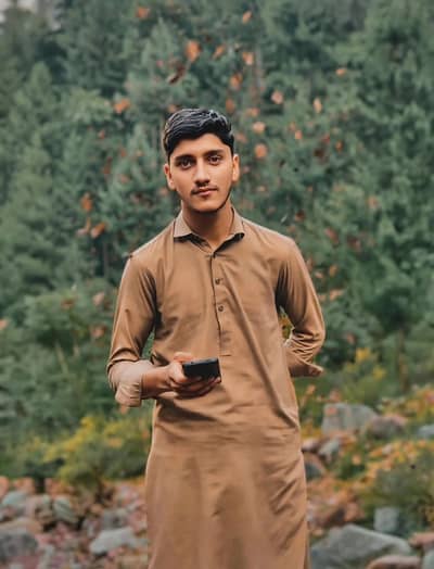 Iمجھے جابز کی ضرورت ہے جلدی
