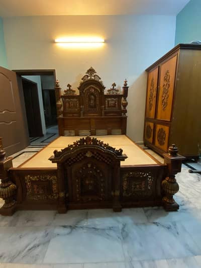 BED SET FOR SALE