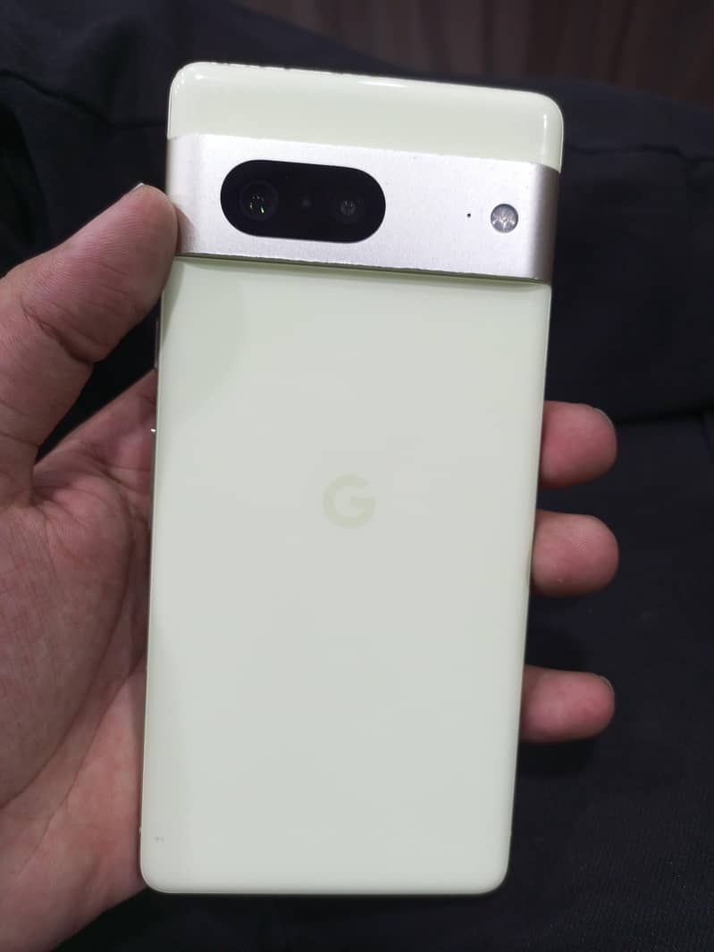 Google Pixel 7 9
