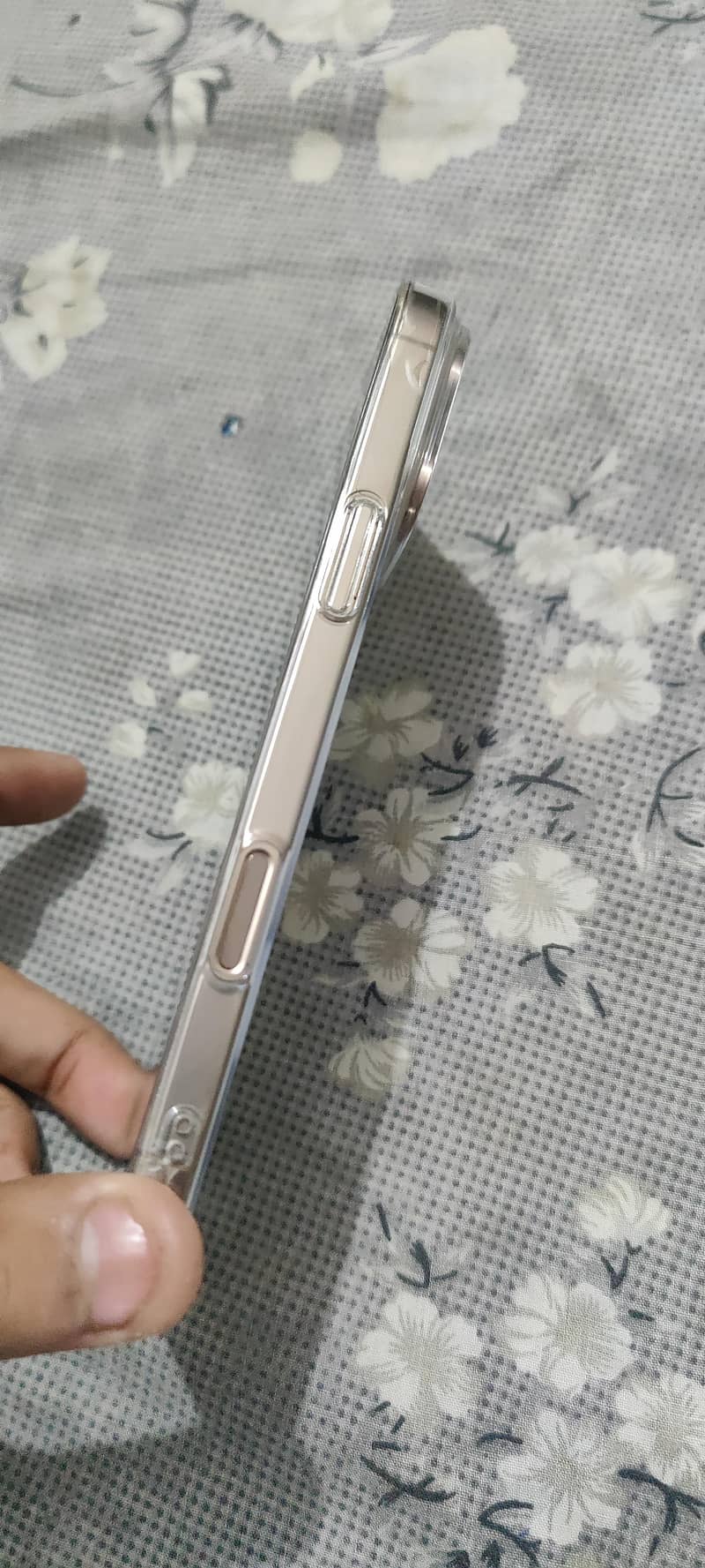 Apple iPhone 16 Pro Max 1