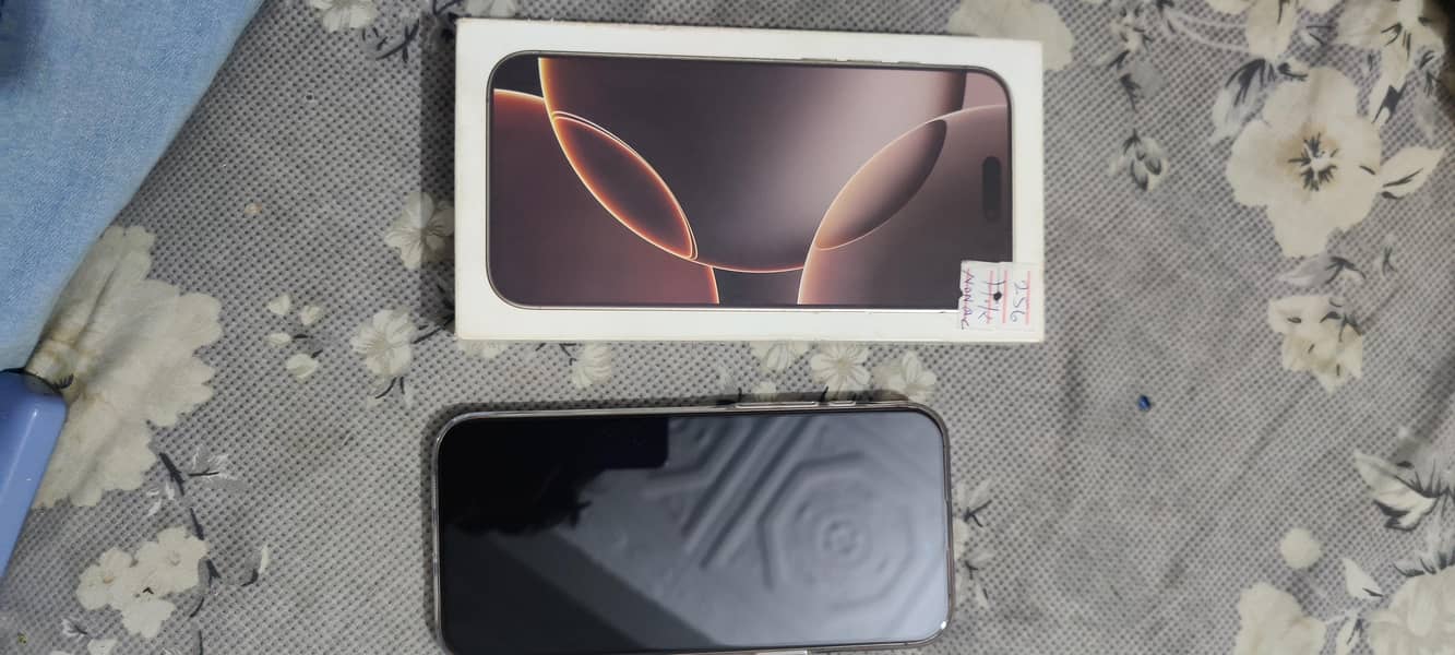 Apple iPhone 16 Pro Max 6
