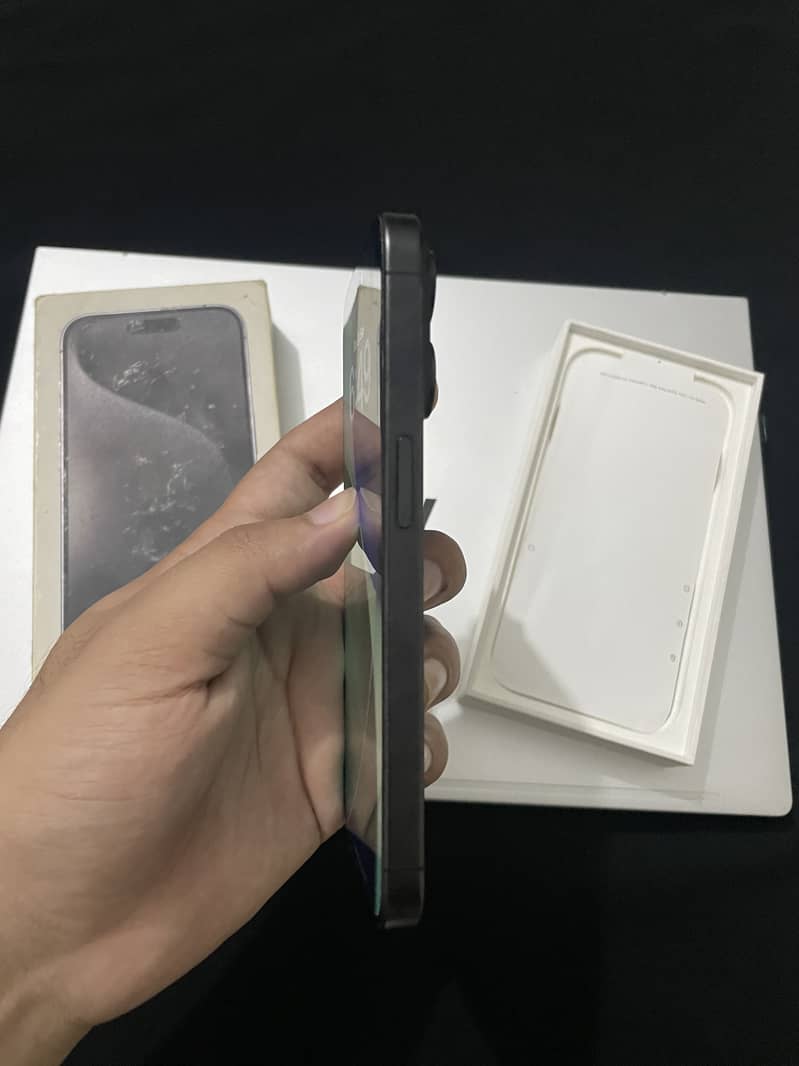 IPhone 15 Pro FU 4