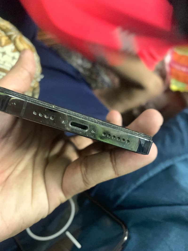 Apple iPhone 12 Pro Max 1