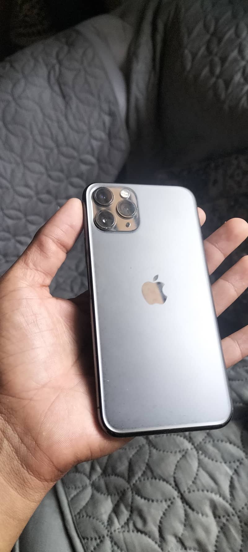 Apple iPhone 11 Pro 0