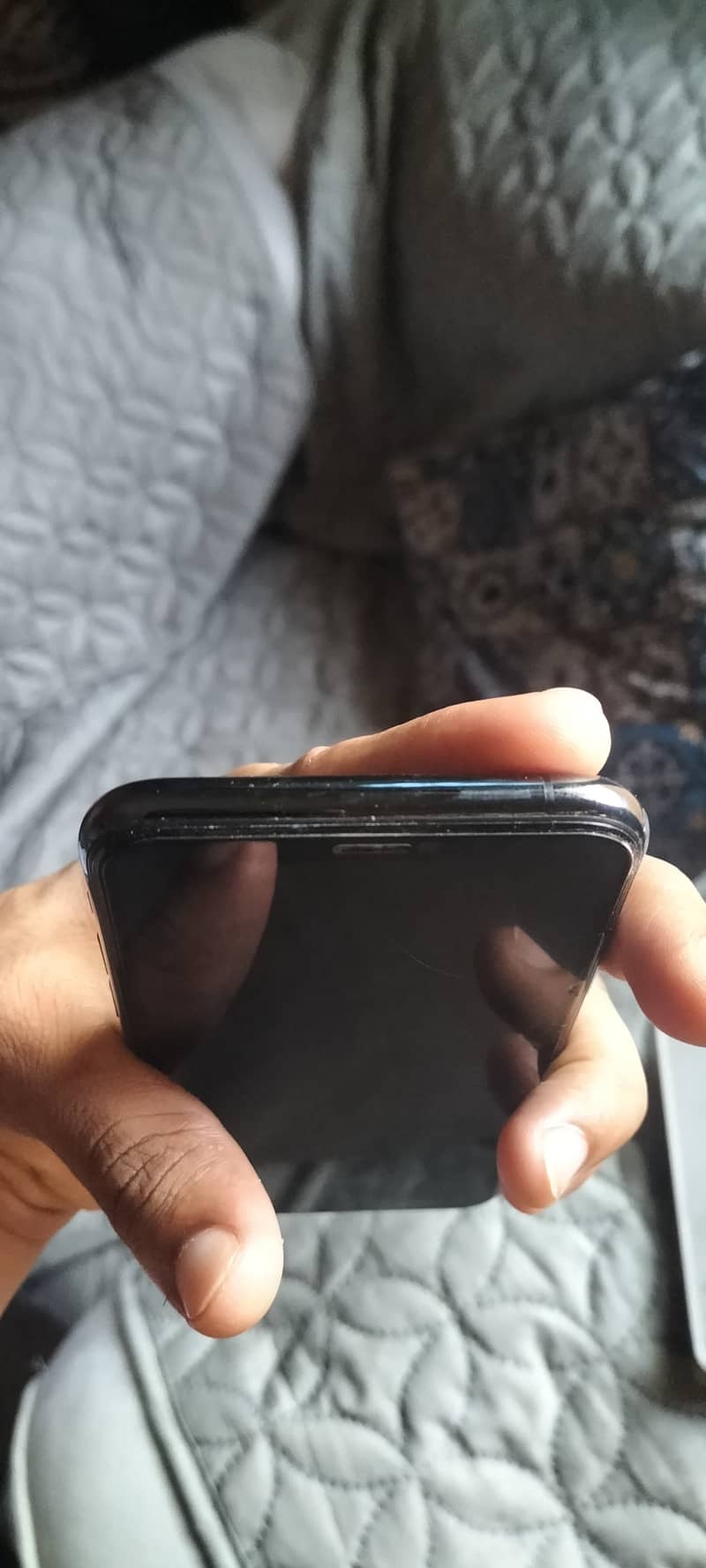 Apple iPhone 11 Pro 2