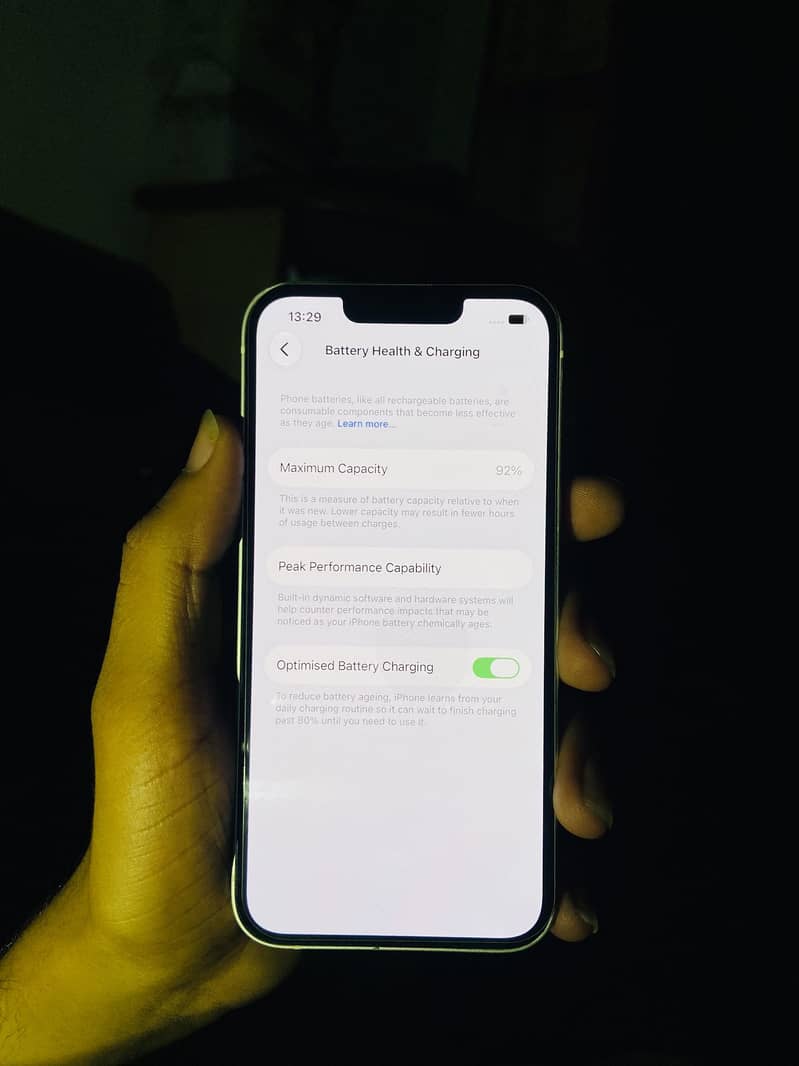 Apple iPhone 13 1