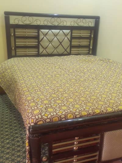 IRON NED WITH MATTRESS