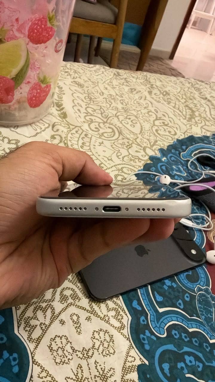 Apple iPhone 17 Pro Max 2
