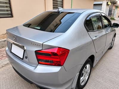 Honda City 2019 Very good offer make to give a call if interested