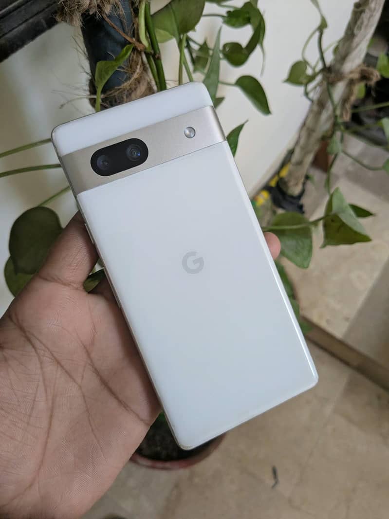 Google Pixel 7a 2