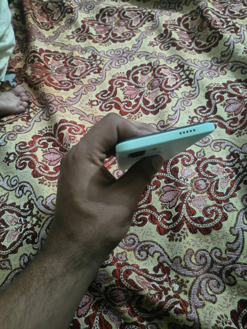 Xiaomi Redmi A2 Plus 7