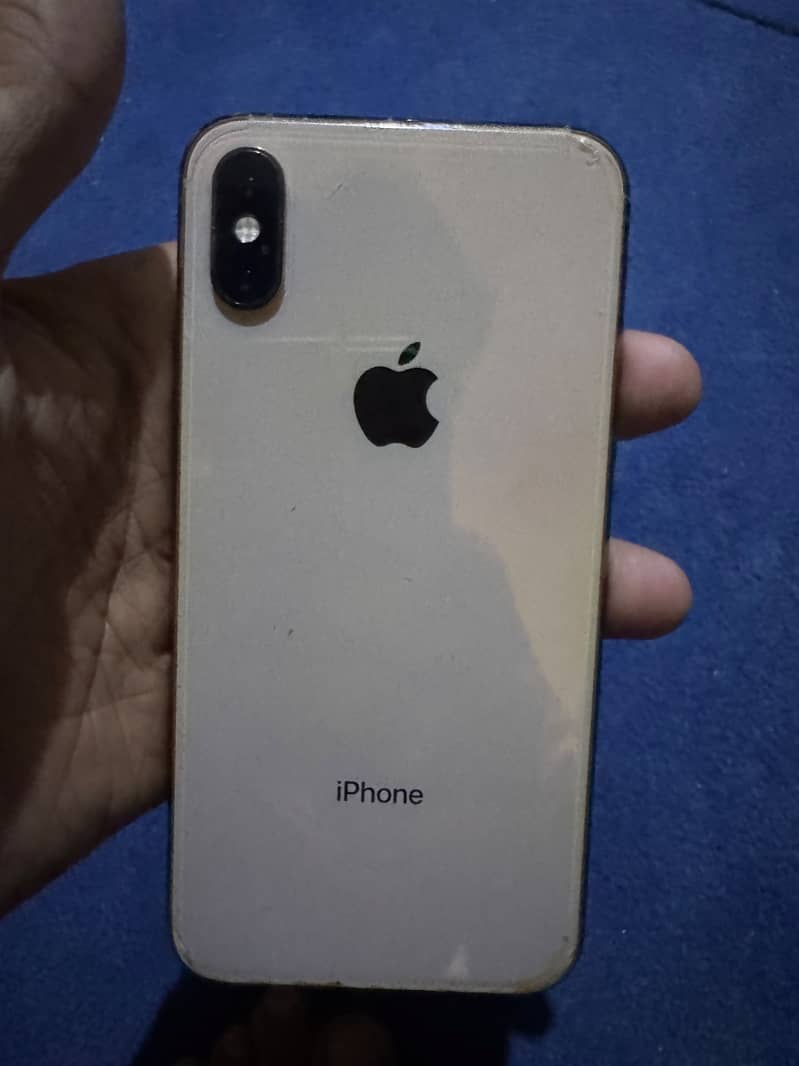 Apple iPhone XS 5