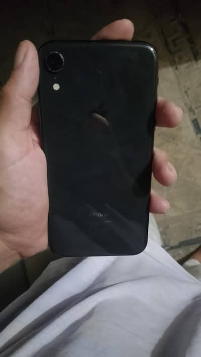 Apple iPhone XR