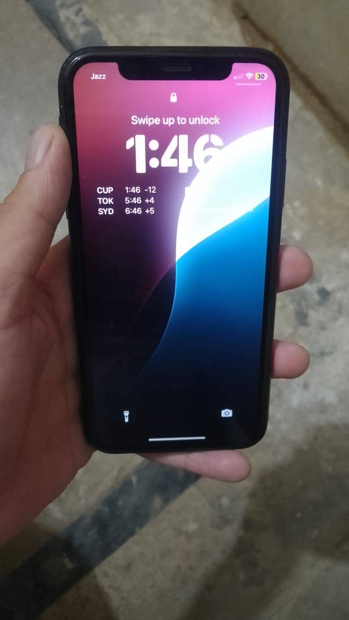 Apple iPhone XR 1