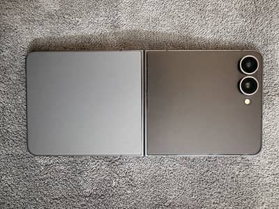 Samsung Galaxy Z Flip 8