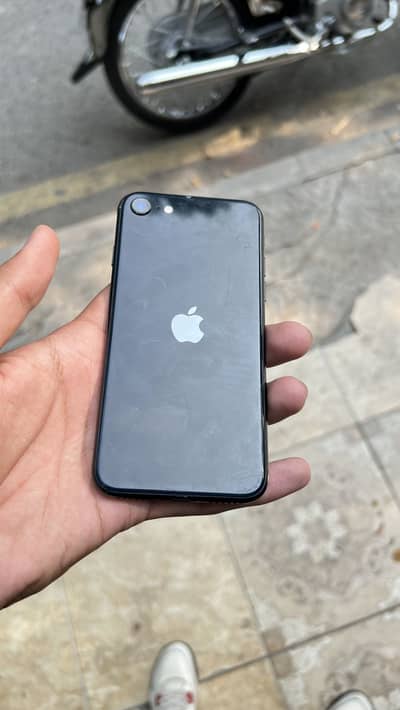 Apple iPhone SE