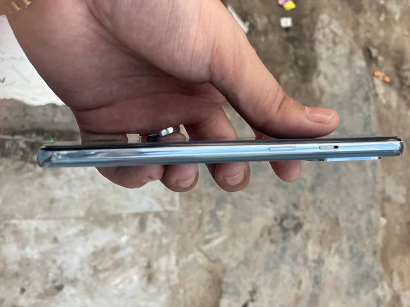 One Plus 8t 5
