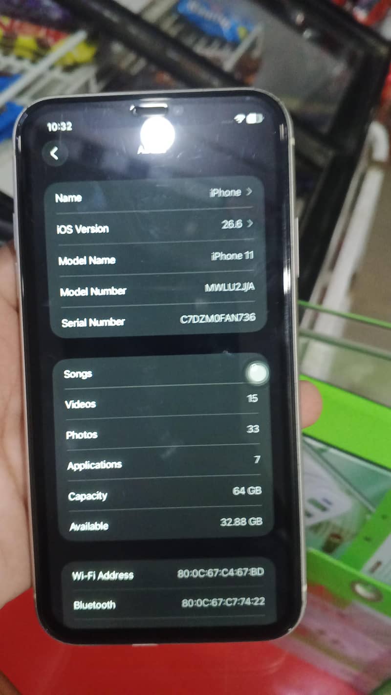 Apple iPhone 11 0