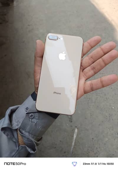 Apple iPhone 8 Plus
