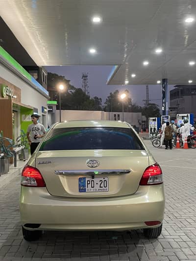 Toyota Belta 2006