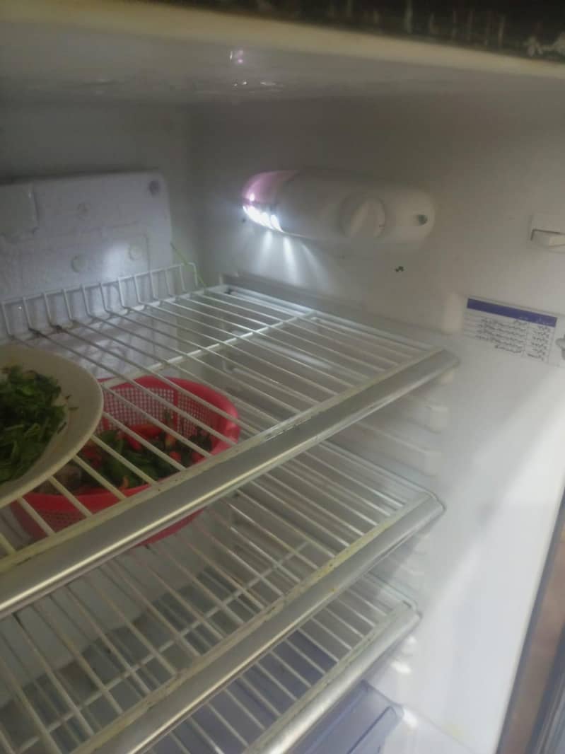 ORIENT REFRIGERATOR 10