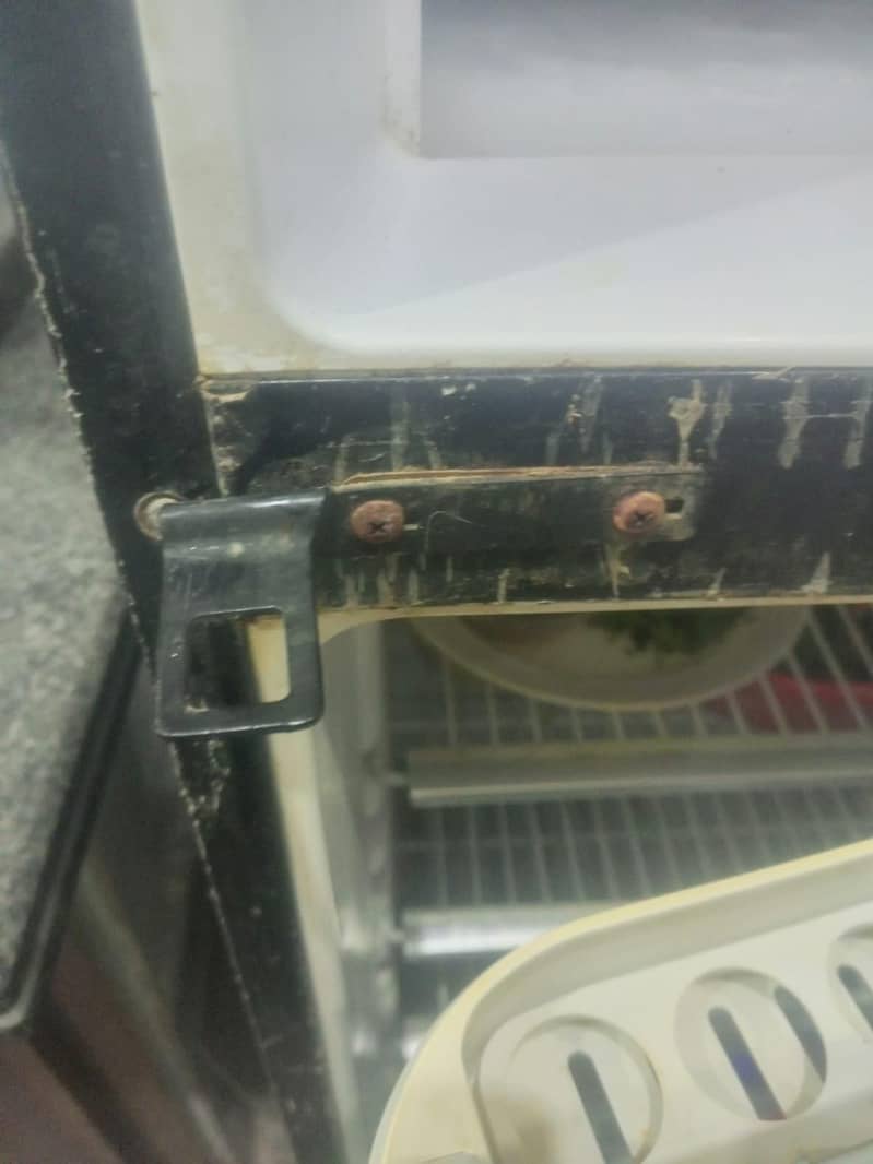 ORIENT REFRIGERATOR 14