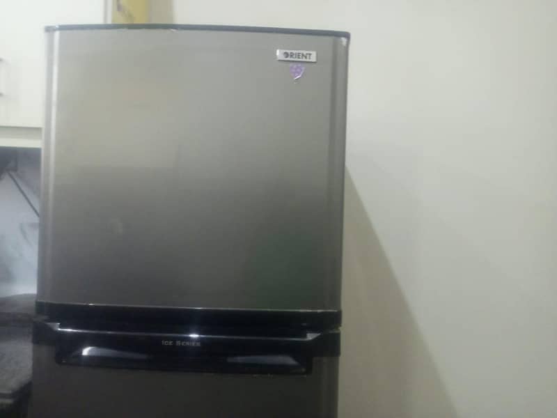 ORIENT REFRIGERATOR 16