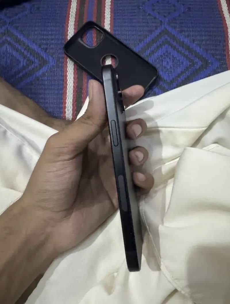 Apple iPhone 15 1