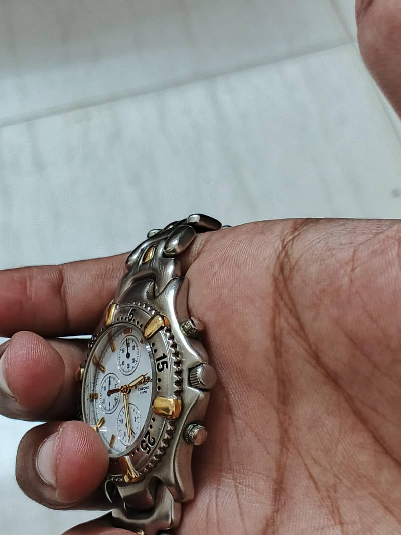 Branded Watch 3