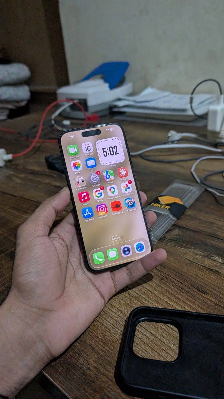 Apple iPhone 15 Pro - All okay 10/9 1
