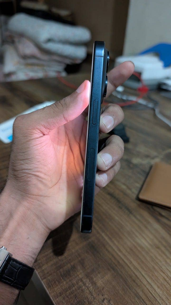 Apple iPhone 15 Pro - All okay 10/9 4