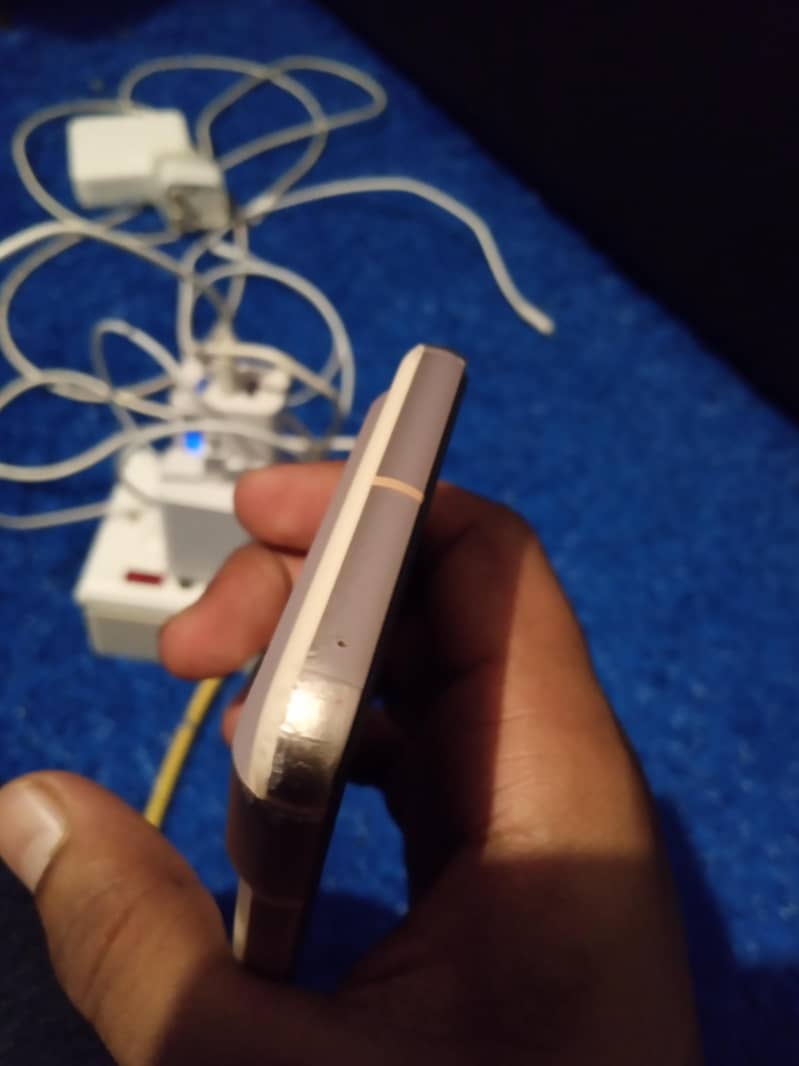 Google Pixel 8 3