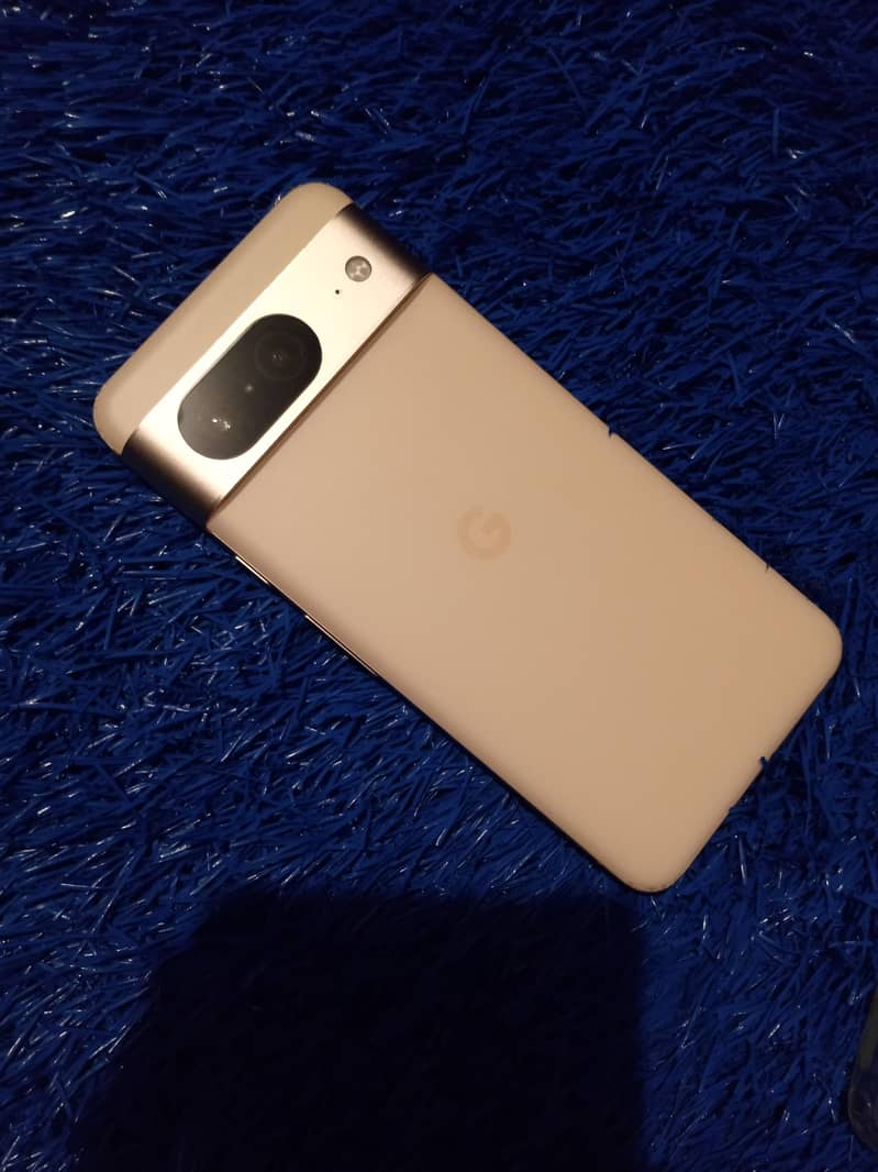 Google Pixel 8 7