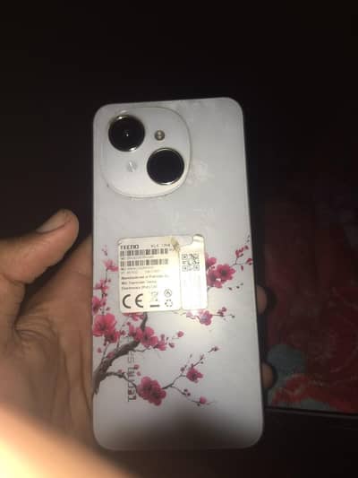 Tecno Spark Go 1