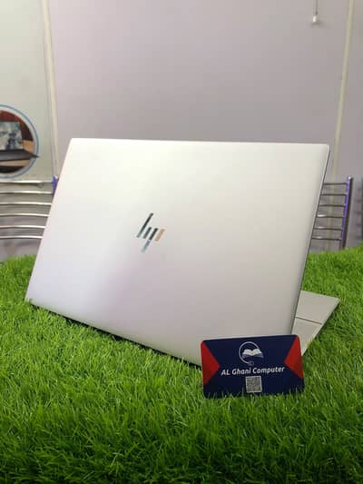 HP ENVY 15 i7 10th H series with 6GB RTX 2060