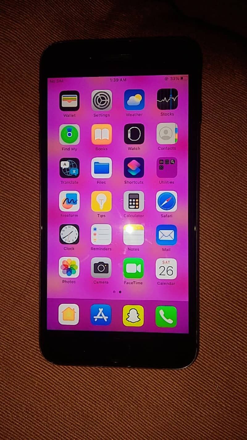 Apple iPhone 8 Plus 3